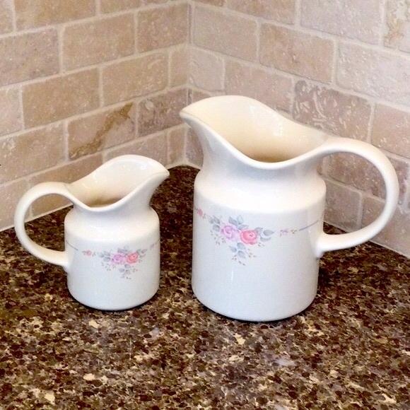 Vintage Pfaltzgraff Trousseau Pitcher & Creamer - Picture 1 of 12